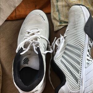 K Swiss White Pickle ball Sneakers with Black Accents.  In good used condition